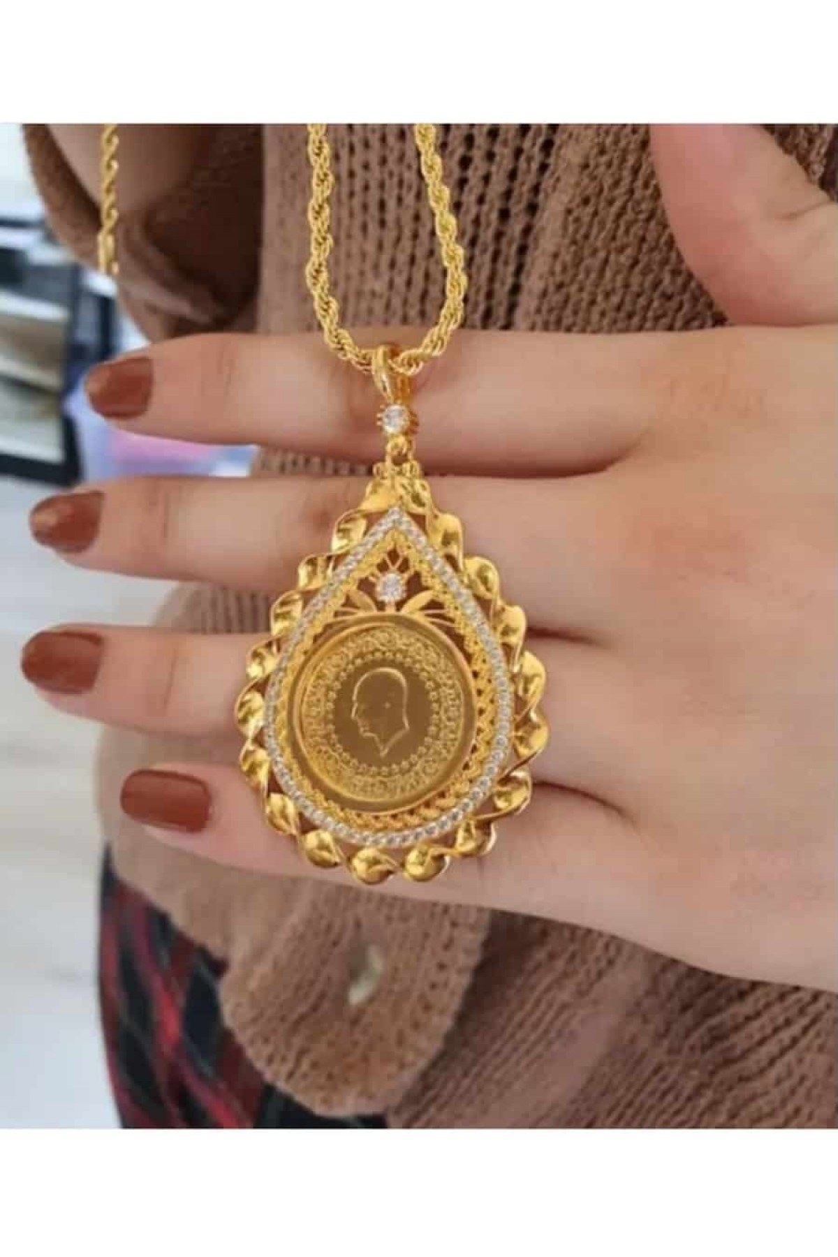 Lira tuğra kolye
